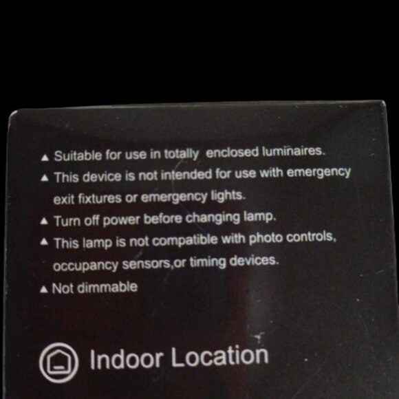 Halloween 4 Pack A19 LED 2 Purple Light Bulbs LED 2 Orange Light Bulbs TESTED - Picture 5 of 8